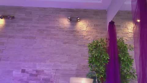 angelinsin online show from 8, 7, 2026