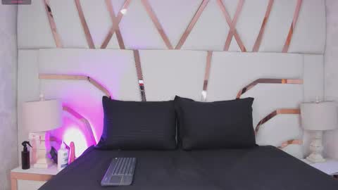 angelita_bennett23 online show from 16, 3, 2026