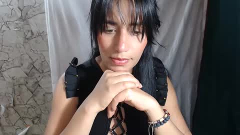 angela online show from 27, 11, 2025