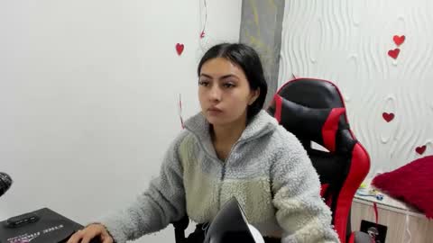 Snapshot of angell_cooper8 chatting on 14, 3, 2026 Angell cooper8 online show from 14, 3, 2026