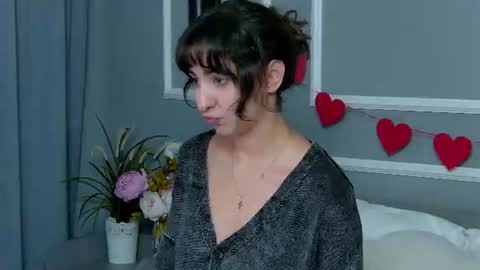 angellacox online show from 25, 6, 2026