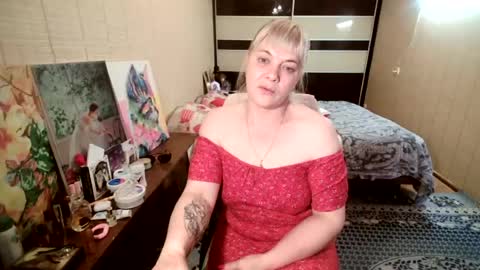 Snapshot of angelleah chatting on 18, 6, 2026 angelleah online show from 18, 6, 2026
