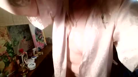 angelleah online show from 24, 6, 2026