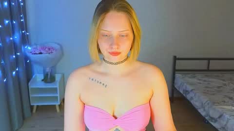 Cutie online show from 2, 11, 2025