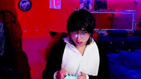 Snapshot of angellonfire chatting on 19, 1, 2025 Angel  online show from 19, 1, 2025