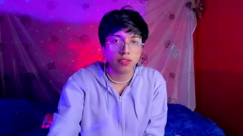 Snapshot of angellonfire chatting on 10, 2, 2025 Angel  online show from 10, 2, 2025