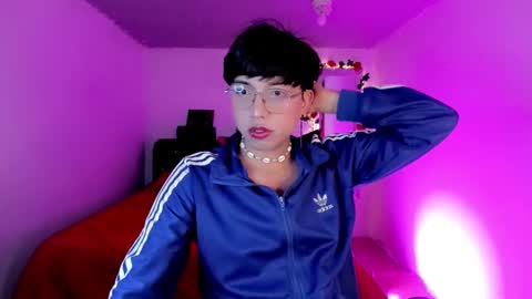 Angel  online show from 25, 11, 2025