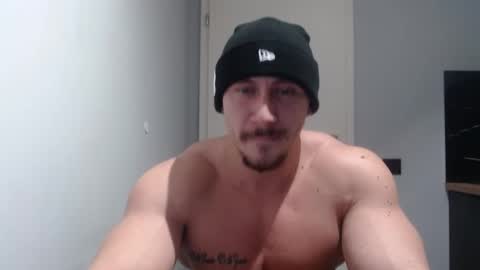  ------- SEX SHOW WITH GUYS AND GIRLS  MUSCLE SHOW online show from 4, 1, 2025
