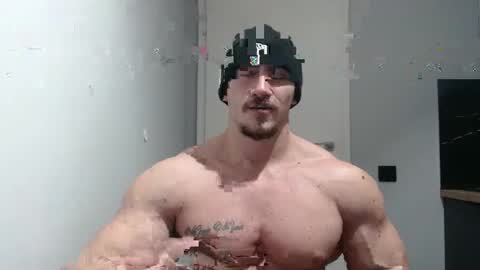  ------- SEX SHOW WITH GUYS AND GIRLS  MUSCLE SHOW online show from 6, 1, 2025