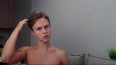 Angel online show from 26, 9, 2025