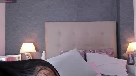 Angela online show from 26, 12, 2024