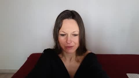 Giulia online show from 18, 2, 2026