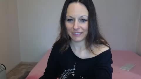 Giulia online show from 28, 3, 2026