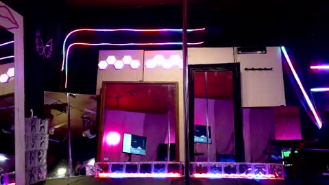 Madison Marie online show from 22, 2, 2025