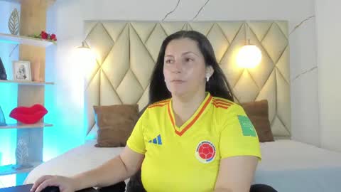 ANGIE online show from 17, 6, 2026