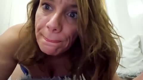 Snapshot of angelvanderpool71 chatting on 11, 1, 2025 angelvanderpool71 online show from 11, 1, 2025