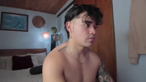 Snapshot of angelx_fox chatting on 1, 3, 2025 Angel Fox online show from 1, 3, 2025