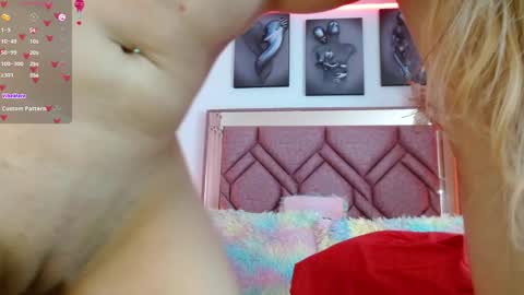 Snapshot of angely_18 chatting on 31, 1, 2025 Angely  online show from 31, 1, 2025