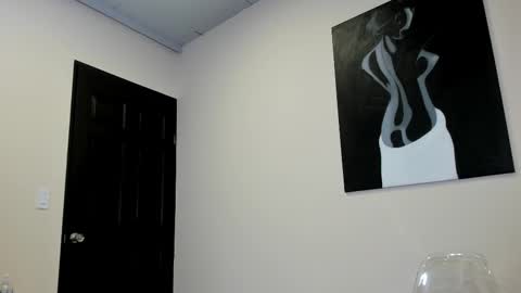 AngelynaW online show from 1, 10, 2025