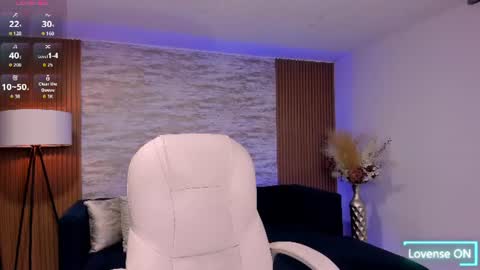 angie_smith_x online show from 29, 7, 2026
