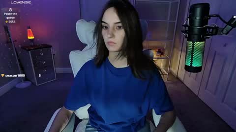 Angie Fae online show from 21, 4, 2026