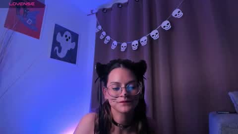 AngiePirs online show from 26, 10, 2025