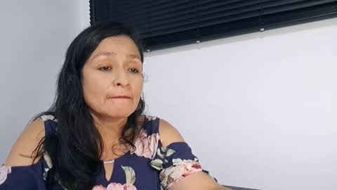 Angie online show from 18, 2, 2025
