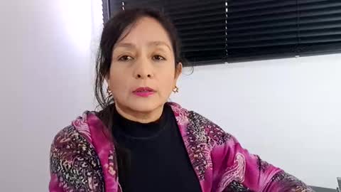 Angie online show from 3, 3, 2025