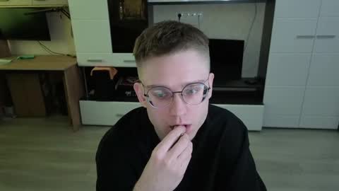 vodka online show from 4, 5, 2026