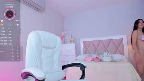 Snapshot of ania_sweet chatting on 30, 9, 2025 Ania online show from 30, 9, 2025