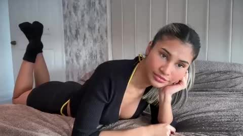 anisha online show from 12, 3, 2025