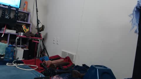 Snapshot of animergamergirl chatting on 19, 1, 2025 Twitter at animegamergrl. No vids for sale on Chaturbate. online show from 19, 1, 2025