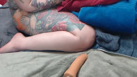 Snapshot of animergamergirl chatting on 13, 4, 2026 Twitter at animegamergrl. No vids for sale on Chaturbate. online show from 13, 4, 2026