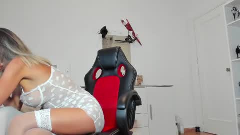 Luna online show from 6, 8, 2026