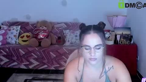 AnissyaX online show from 23, 7, 2026
