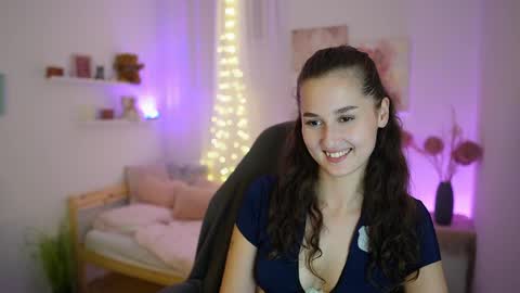 Anita Grey online show from 15, 9, 2025