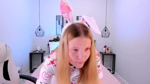 Snapshot of anita_marcelle chatting on 6, 6, 2026 Anita online show from 6, 6, 2026