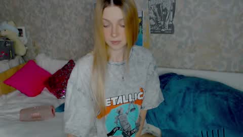 anita_moon_ online show from 28, 2, 2025