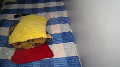 Snapshot of aniz65 chatting on 21, 12, 2025 aniz65 online show from 21, 12, 2025