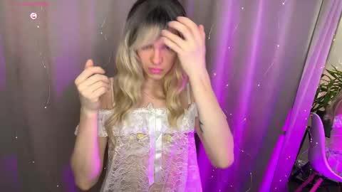 anjalin_sososok online show from 27, 4, 2026