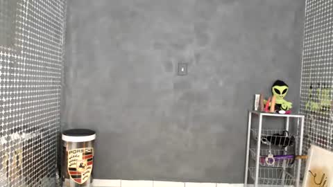 Hello My name is NaiaraPv is OPEN online show from 10, 7, 2026