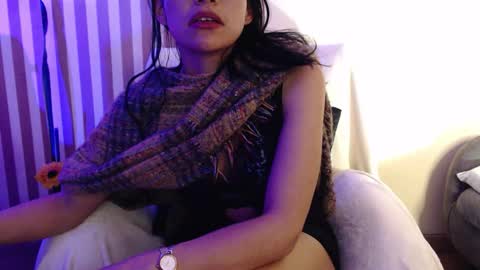 Anma Adler online show from 6, 10, 2025