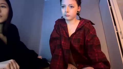 Snapshot of anmixhot chatting on 14, 11, 2025 AnmiXHot online show from 14, 11, 2025