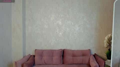 Snapshot of ann_garcia chatting on 4, 3, 2026 ann online show from 4, 3, 2026