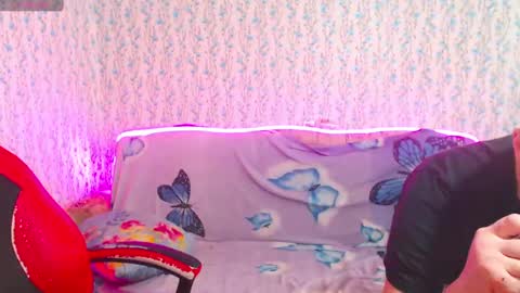 AnnaJake online show from 24, 1, 2025