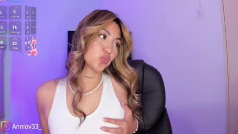 Ana Lucia online show from 8, 1, 2025