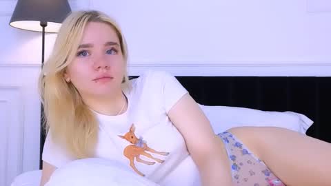 AnnaBelle online show from 28, 9, 2025