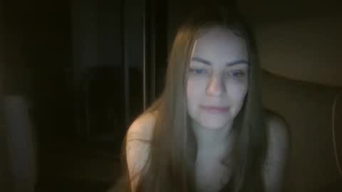 Snapshot of annadiamond1 chatting on 16, 10, 2025 annadiamond1 online show from 16, 10, 2025