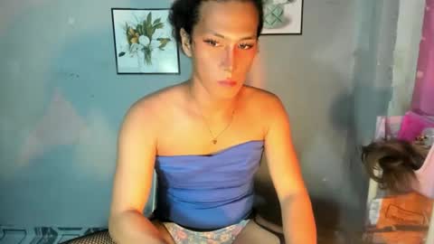 annalala22 online show from 18, 4, 2026