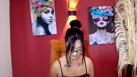   Anna  online show from 8, 3, 2025